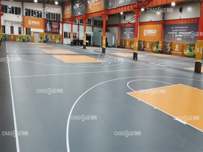 籃球場案（àn）例